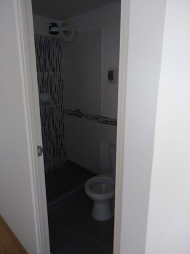 Imagen 4 de 8 de Departamento En Alquiler Condominio Torres Del Campo 800.00 Soles