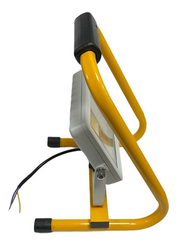 Imagen 3 de 4 de Reflector Led Portatil Con Base 20w Multiusos Luz Fresca