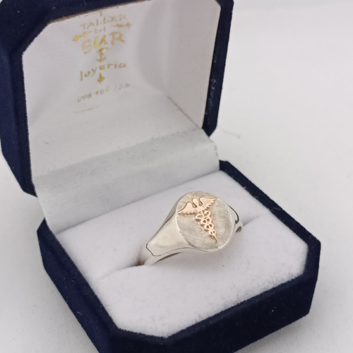 Anillo Profesión Medicina- Médico. En Plata Y Oro 