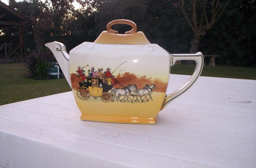 Antiquisima Y Gran Tetera Royal Doulton Serie Cocheros