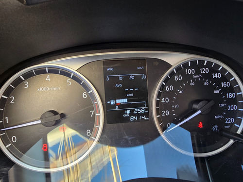 Nissan Versa 1.6 Sense Mt