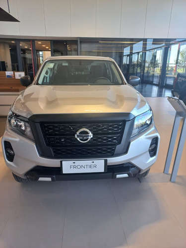 Nissan Frontier 2.3 S Cd 4x4 Mt