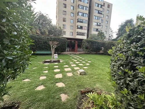 Departamento En Arriendo De 3 Dorm. En Las Condes