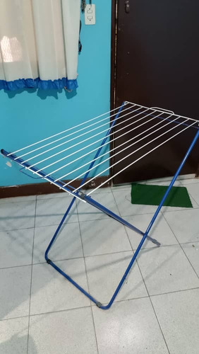 Tendedero Metálico Plegable, Poco Uso (Reacondicionado)