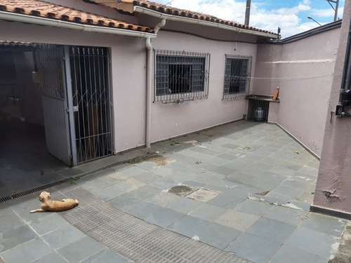 Casa Res. / Cml. 3 Dorm. 1 Ste V. Municipal, Bragança Plta