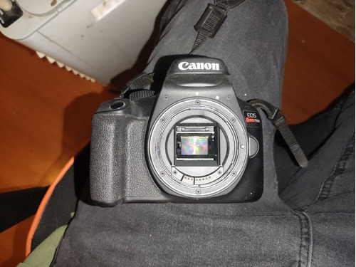 Canon T100