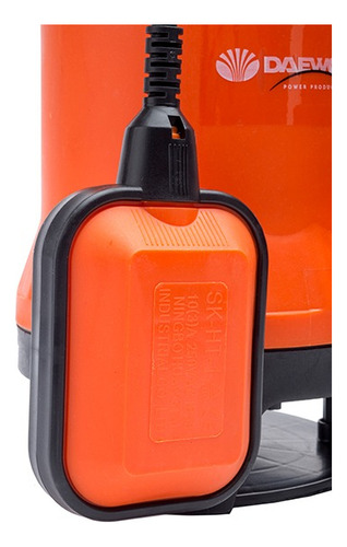 Bomba Sumergible 750w Desagote 7mts Agua Limpia Sucia Daewoo Color Naranja