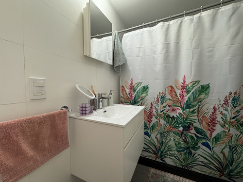 Alquiler De Apartamento De 1 Dormitorio, Balcón, Parque Rodó