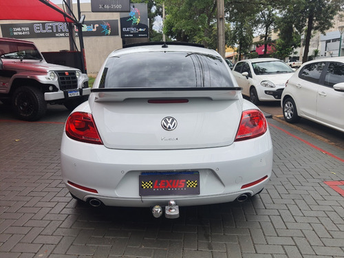 Imagem 6 de 14 de Volkswagen Fusca Tsi