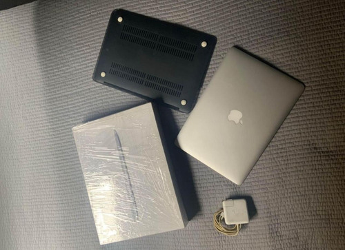 Macbook Air Macbook Air 13 Pulgadas 2015 (Usado)