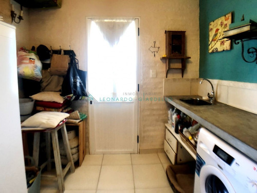 Imagen 8 de 30 de Colonia Del Sacramento - Hermosa Casa De 2 Dormitorios Y Parque En Excelente Zona