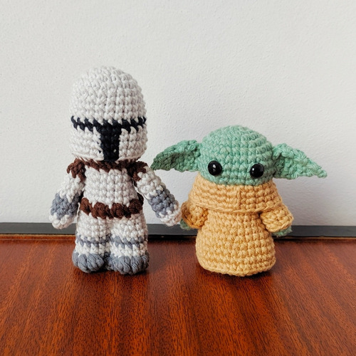 Kit Baby Yoda + Mando Peluche Muñeco Amigurumi Star Wars 