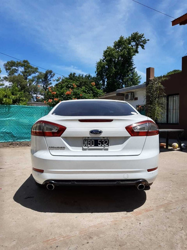 Imagen 4 de 12 de Ford Mondeo 2013 2.0 Titanium Gi Ecoboost 240cv At