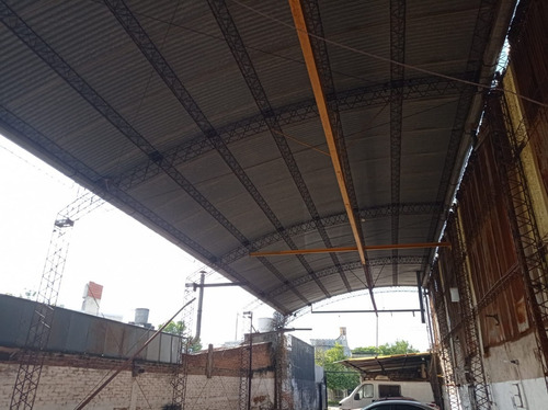 Imagen 5 de 8 de Lote Con 31 Cocheras Alquiladas. Apto Galpón/depósito. Excelente Renta.