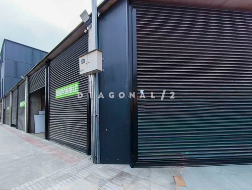 Local Comercial En Arriendo En Recoleta
