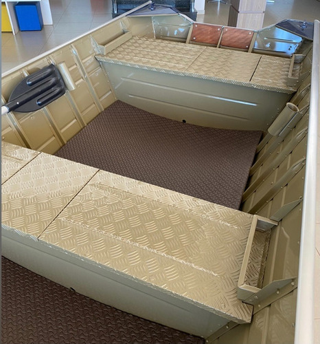 Imagem 4 de 8 de Barco De Alumínio Petybrazil Amazonas 600sl