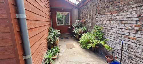 Se Vende Céntrica Casa En Temuco Con Amplio Sitio