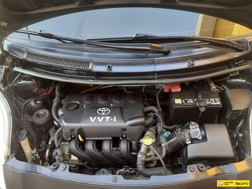 Imagen 12 de 13 de Toyota Yaris Sport