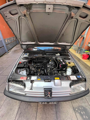 Imagen 1 de 15 de Peugeot 405