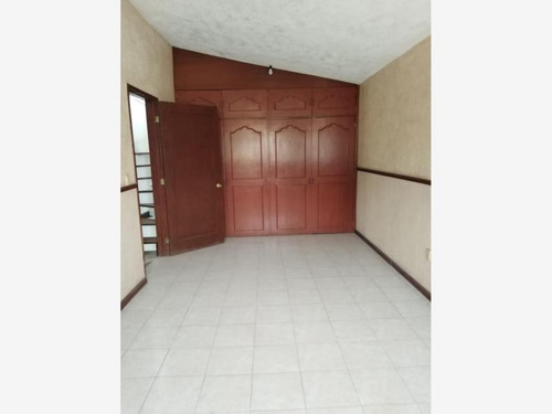 Imagen 3 de 12 de Casa Sola En Venta Villas Del Descanso