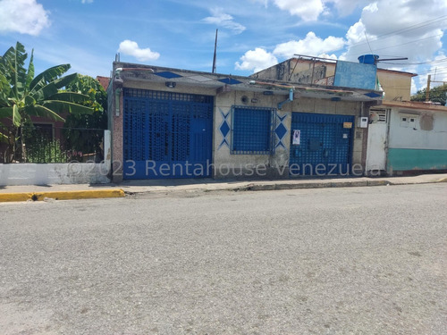 Local En Venta En Avenida Aragua Maracay Aragua 23-31657 Ec