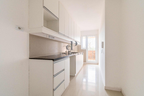 Apartamento En Alquiler De 2 Dormitorios En Haras Del Lago