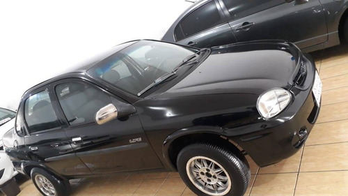 Imagem 10 de 15 de Chevrolet Classic 1.0 Mpfi Life 8v Flex 4p Manual