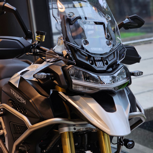 Triumph Tiger 1200 Rally Explorer, No Multistrada V4s Radar