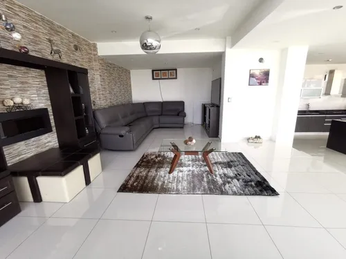 Preciosa Residencia De Autor En Los Cipreses, Vista Espectacular, Única !!