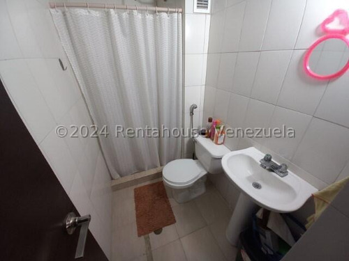 Apartamento En Venta Guarenas La Vaquera Fn