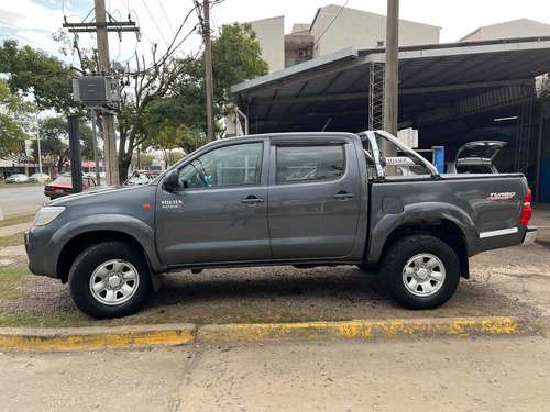 Toyota Hilux 3.0 Cd Sr 171cv 4x2 - B3