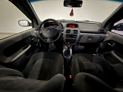Renault Clio Sed. Privilège Hi-Flex 1.6 16V 4p