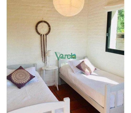 Imagen 7 de 12 de Casa De 4 Dormitorios En Punta Colorada - Piriápolis Punta Colorada
