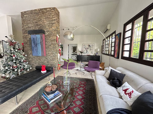 Josefina Toledo: Hermosa Casa En Venta En Guataparo Country Club, 980m², Pisos En Mármol, Pozo Y Planta, Caney, Parrillera, Bellas Áreas Verdes, Alta Seguridad, 219257