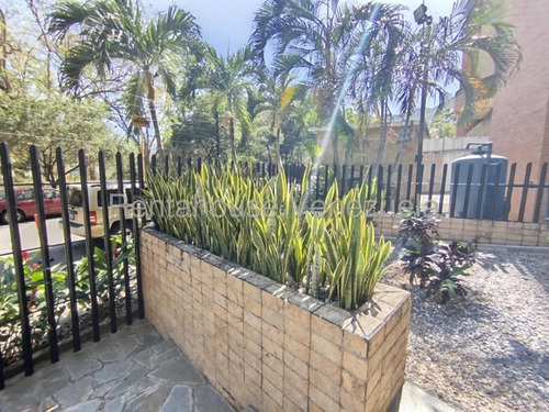 Apartamento En Venta En Las Chimeneas Valencia Mm Carabobo Planta Eléctrica Totalmente Amoblado Moderno Edificio Data Reciente