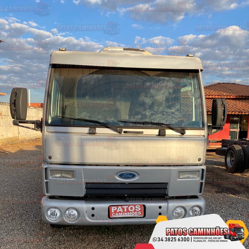 Ford Cargo 712
