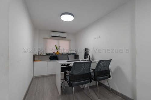 Se Vende Taller Mecánico Con Tecnología De Punta En La Urbina 25-1656 Cs