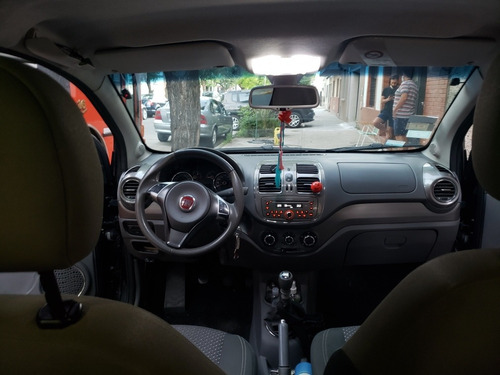 Fiat Grand Siena 1.6 Essence 115cv Pack Seguridad 2014