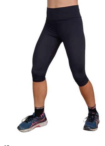Pantalón Licra Modelo Capri Largo 3/4