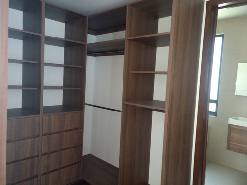 Venta Casa En San Carlos Metepec