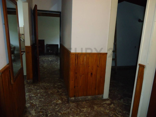 Imagen 17 de 30 de Casa En Venta De 4 Dormitorios En City Bell - La Plata Calle 467 E/ 27 Y 28
