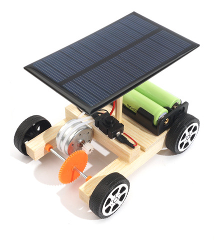 Monte A Capacidade Motora De Invenções De Carros Solares Do
