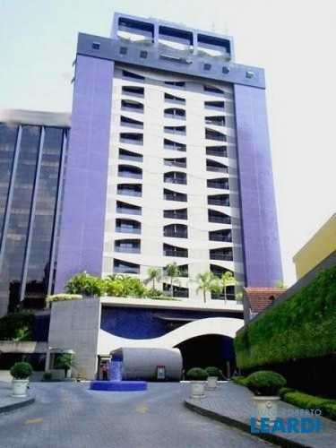 Imagem 2 de 5 de Flat - Itaim Bibi - Sp - 159893
