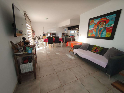 Venta Dúplex 2 Dormitorios En La Cumbre.