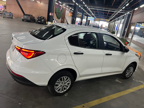 Fiat Cronos 1.0 Flex 4p