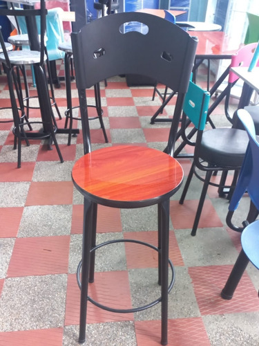 Silla Alta Asiento En Formica Espaldar Plastico