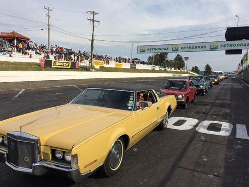 Lincoln Continental Mark Iv