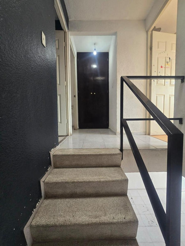 Se Vende Casa De Recuperación Bancaria En Rel Del Bosque, Tultitlan, Mv