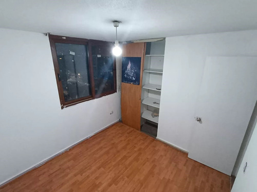 Departamento En Arriendo De 4 Dorm. En San Miguel