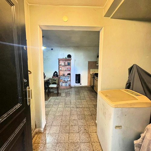 Venta Departamento De Pasillo De 1 Dormitorio Sometido A Ph En Barrio Arroyito